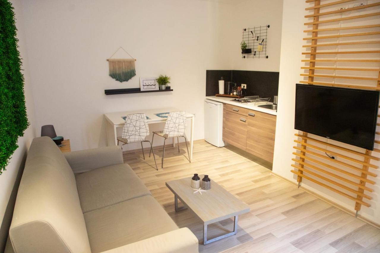 Rooms & Apartments La Casa Di Loreto Rovinj Kültér fotó