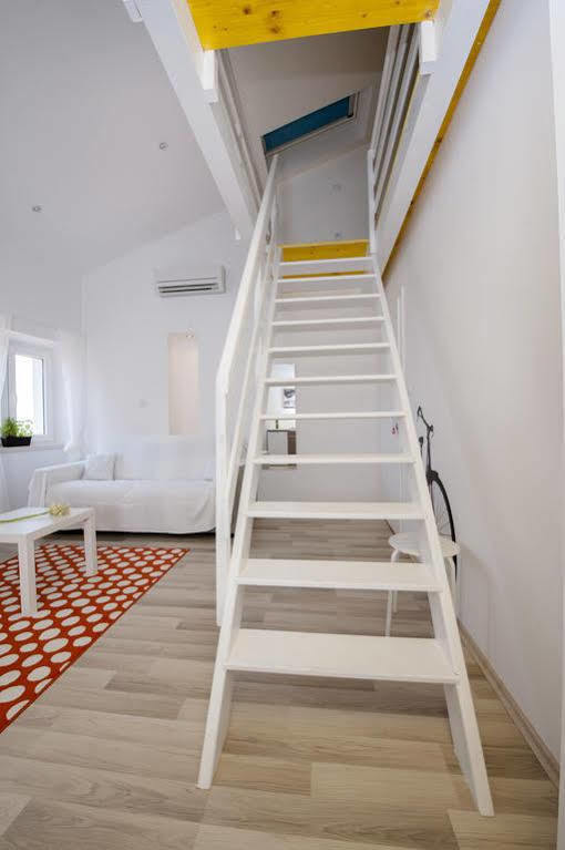 Rooms & Apartments La Casa Di Loreto Rovinj Kültér fotó